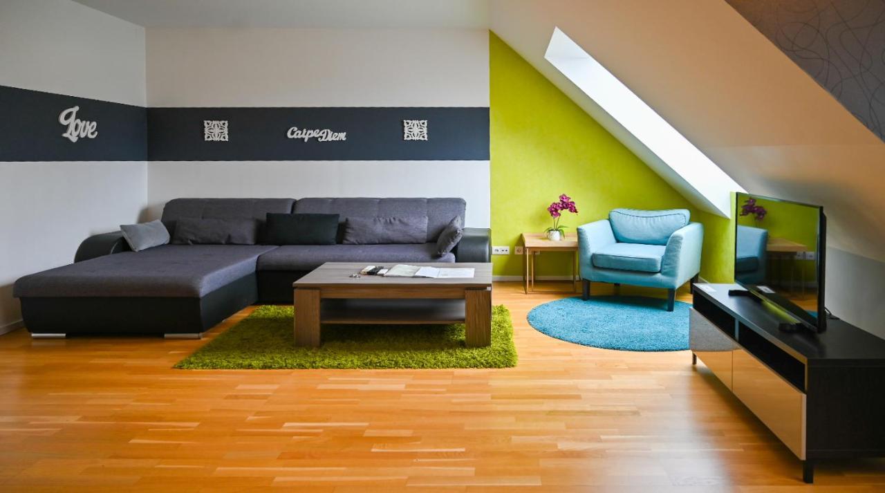 Elegant Duplex Danube Canal Wenen Buitenkant foto